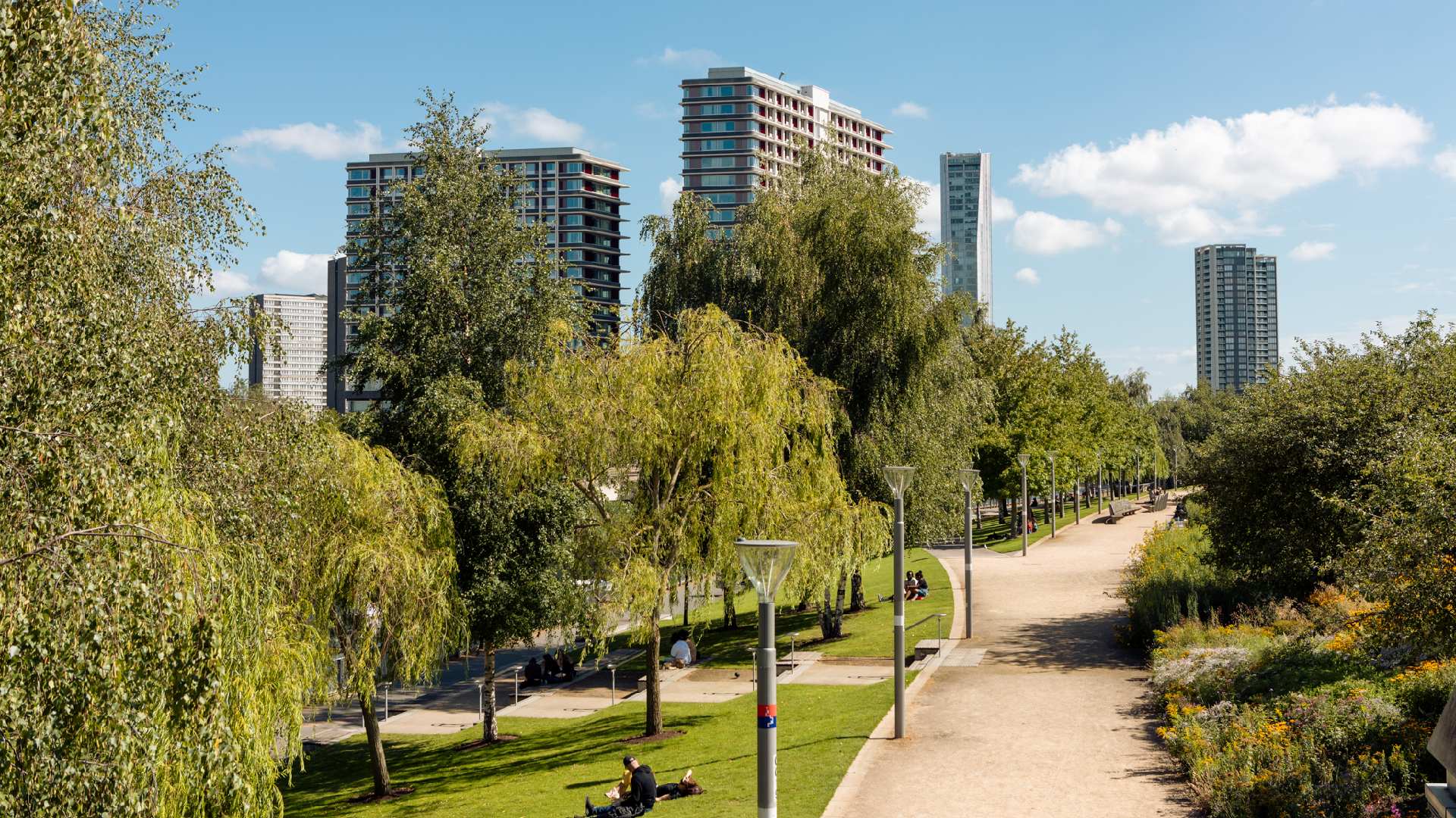 transform carousel 1 1920x1080.jpg